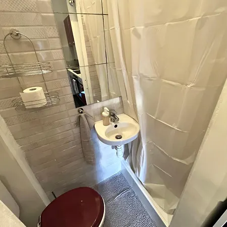 Cozy Downtown Apartment Boedapest Buitenkant foto