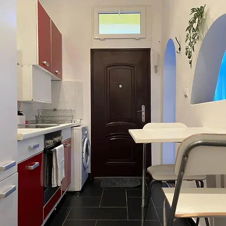 Cozy Downtown Apartment Boedapest Buitenkant foto